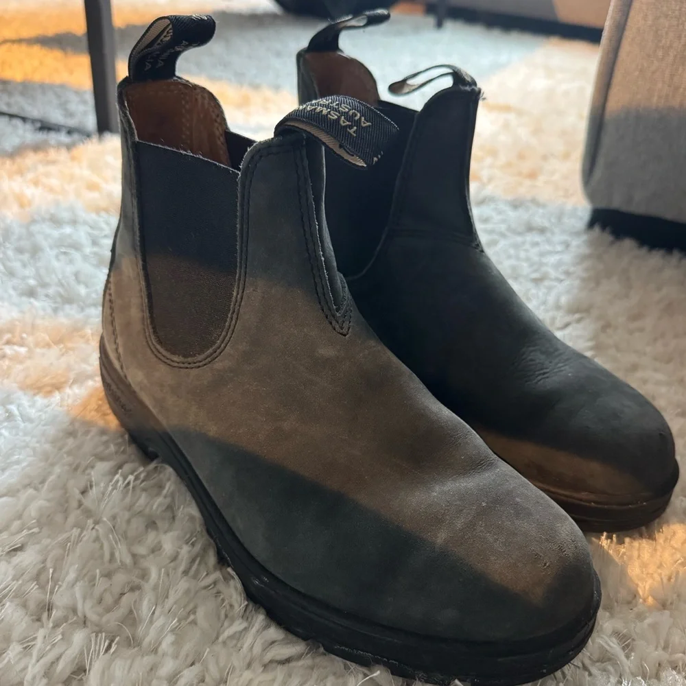 Blundstone Women’s Classic Rustic Black Chelsea Boots - Picture 3 of 6